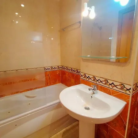 Apartment Acv - Costa Marfil I-2ª Linea Planta 5 Norte 1 *